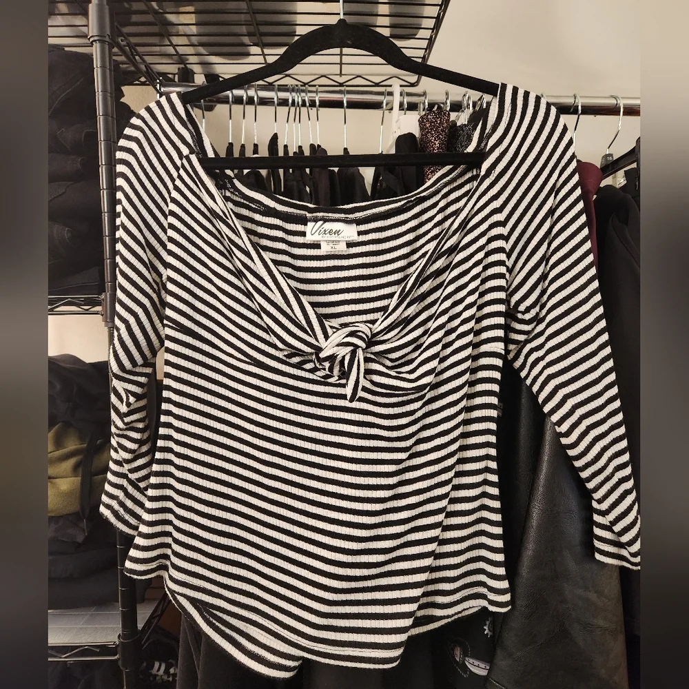 Tie Me Up Top - Picture 6 of 8